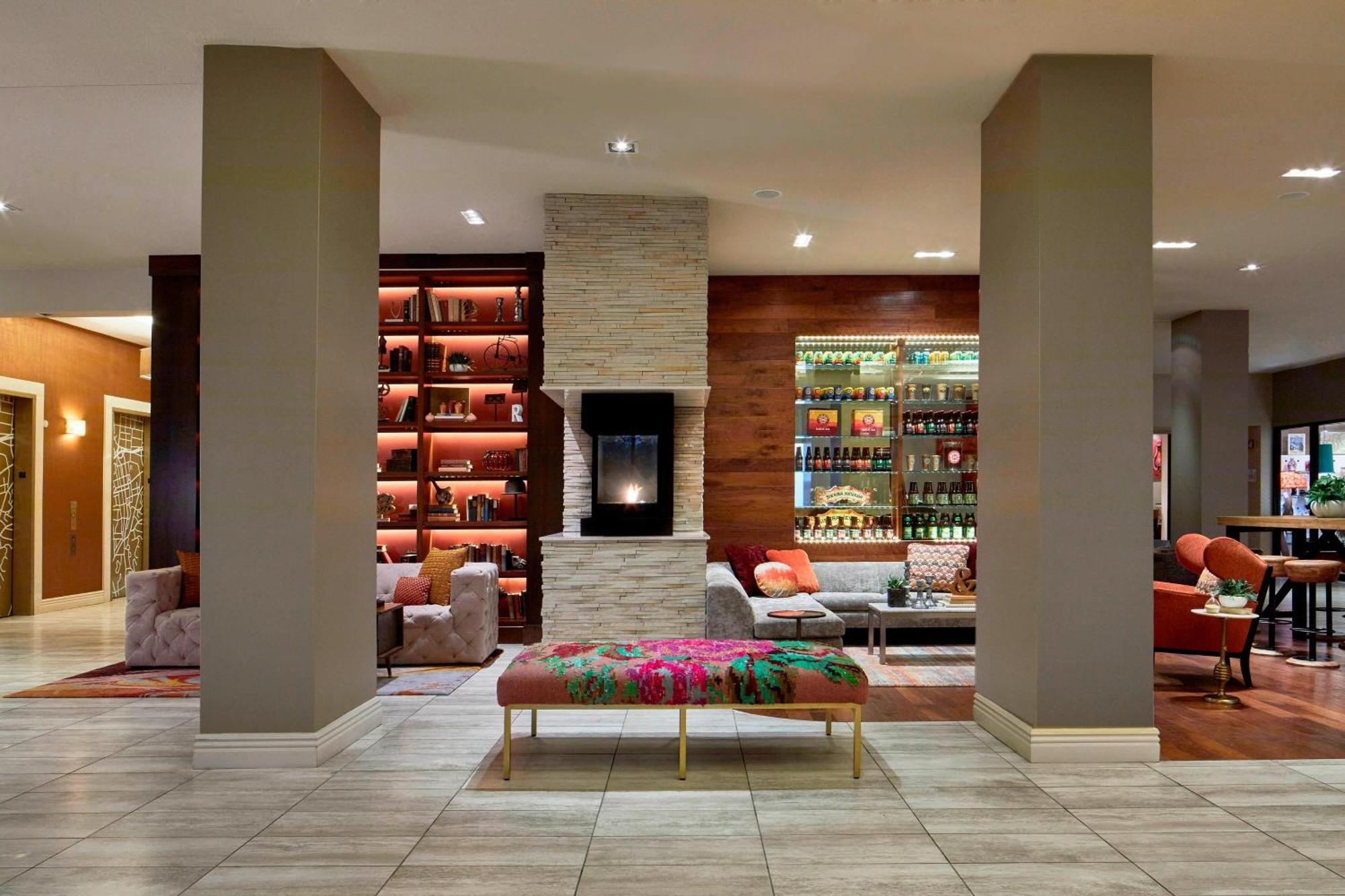 Renaissance Asheville Downtown Hotel Экстерьер фото